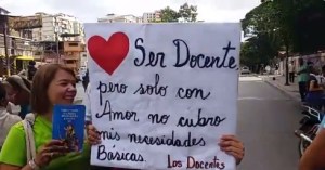 Mientras la situación “se calma” en Cotiza, docentes protestan en El Valle (VIDEO) #21Ene