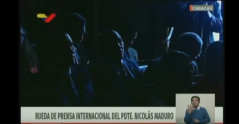 Maduro niega crisis humanitaria en Venezuela pero se le fue la luz (VIDEO)