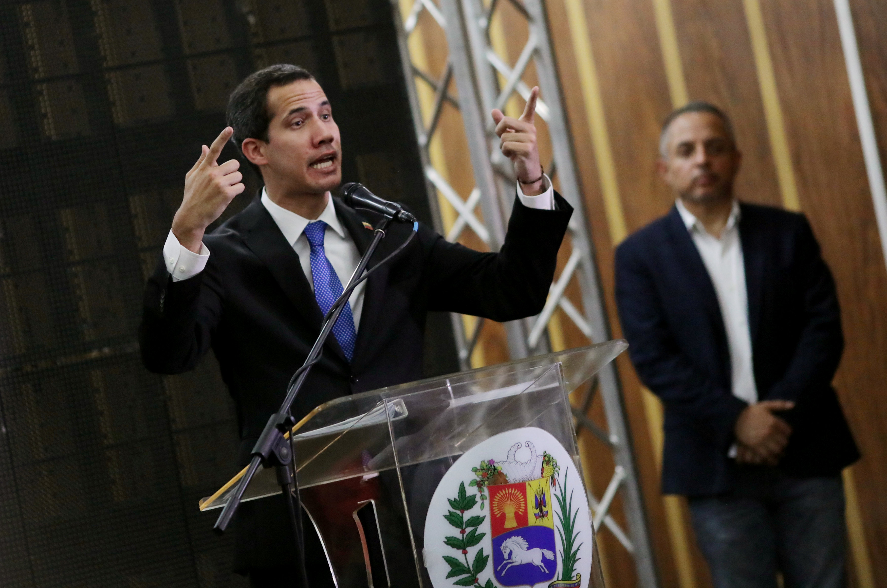 Guaidó insta a Vecchio a mantener la cooperación con representantes de EEUU