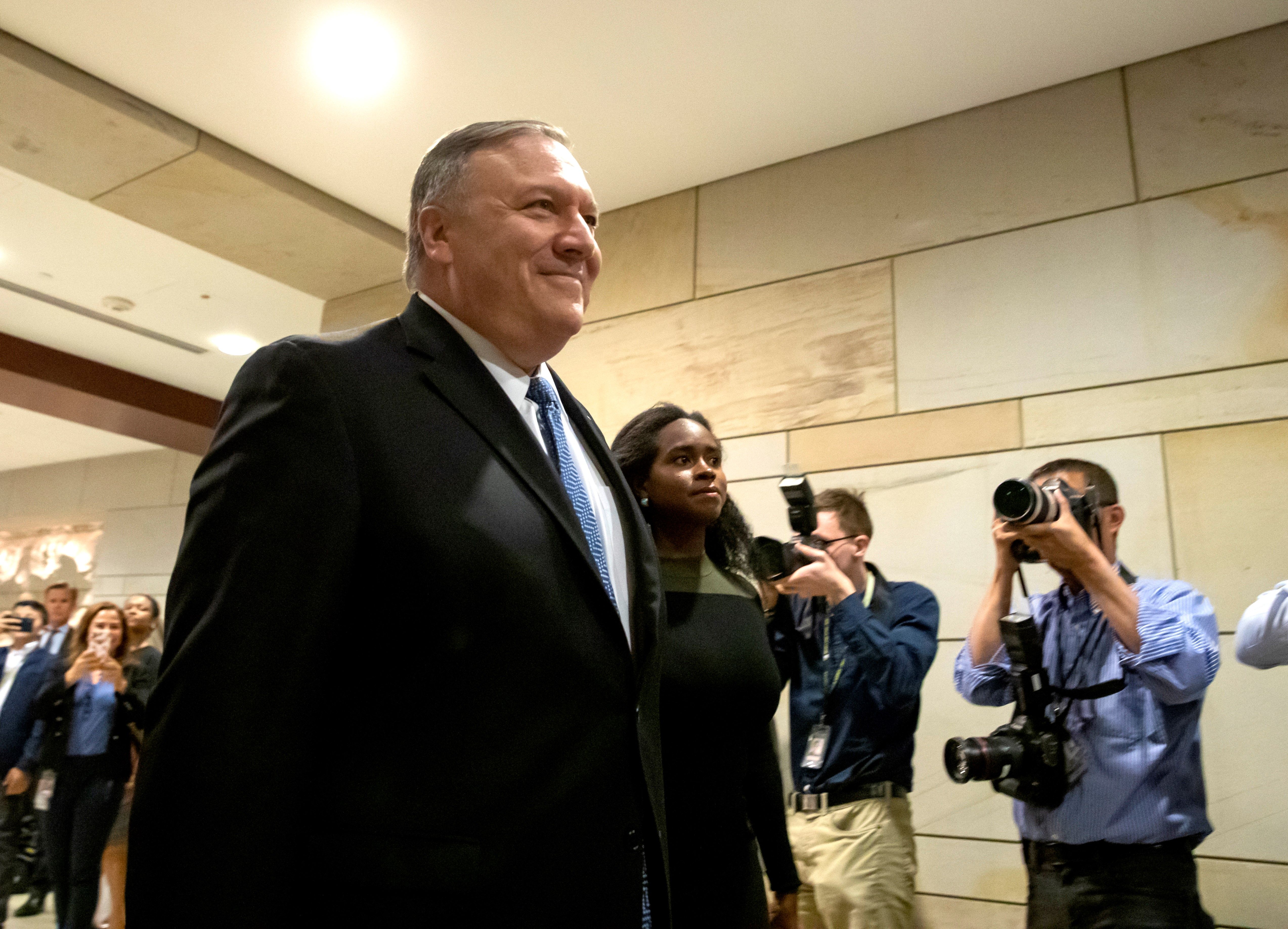 Pompeo hablará de Irán y Venezuela en cumbre secreta del Club Bilderberg en los Alpes