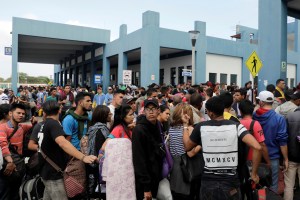 Exigencia de visa bajó el ingreso de migrantes venezolanos en Perú