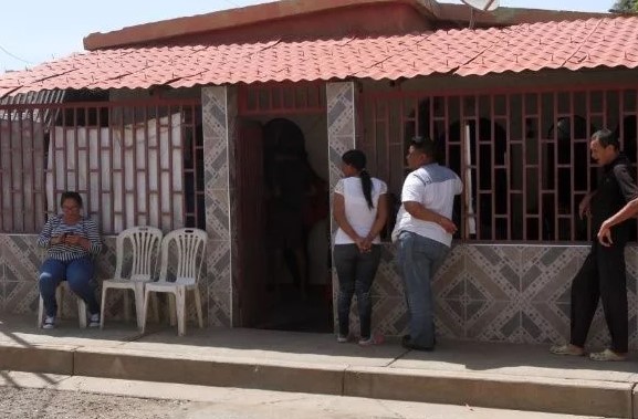 A puñaladas asesinó a la madre de su hijita en Maracaibo