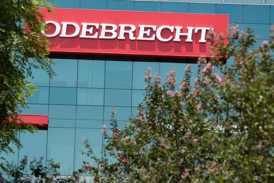 La petrolera brasileña Petrobras pide millonaria indemnización a Odebrecht