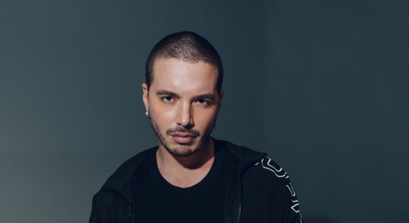 J Balvin apoya a Ricky Martin frente a la homofobia: Yo me casaría contigo