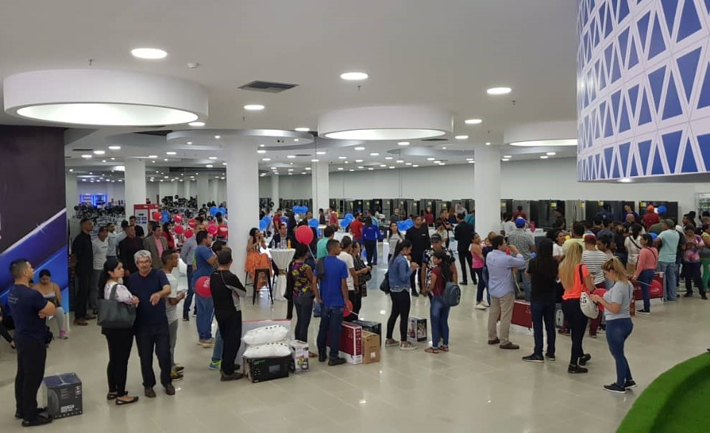 MultiMax recibió a más de 1000 personas en Gran Promo Apertura