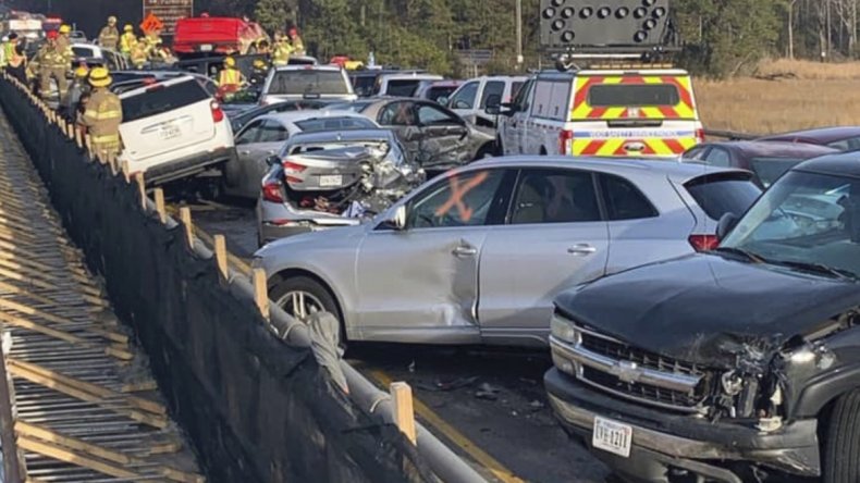 Choque de 63 vehículos deja heridos graves en Virginia