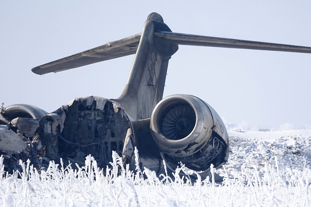 EEUU recupera dos cadáveres de uno de los aviones que cayó en Afganistán