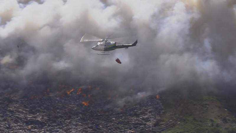 Incendio estalla en vertedero en Homestead