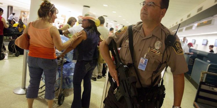 Miles de turistas llegaran a Miami por el Super Bowl 