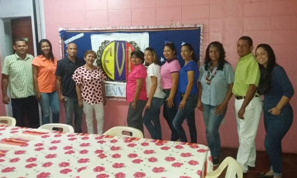 FVM Bolívar: Se celebra Día del Maestro con hambre y en pobreza extrema