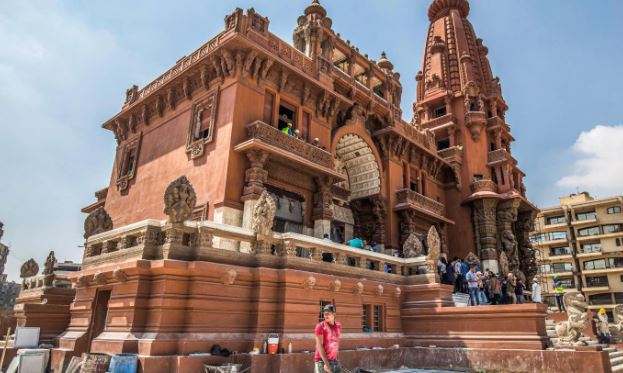 Exótico palacio de El Cairo abrió sus puertas al público tras décadas de olvido y leyendas (VIDEO)