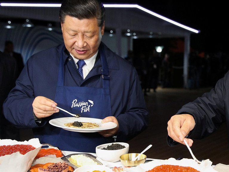 El régimen chino teme la falta de alimentos por el coronavirus: Ordenó servir dos platos menos de comida por mesa