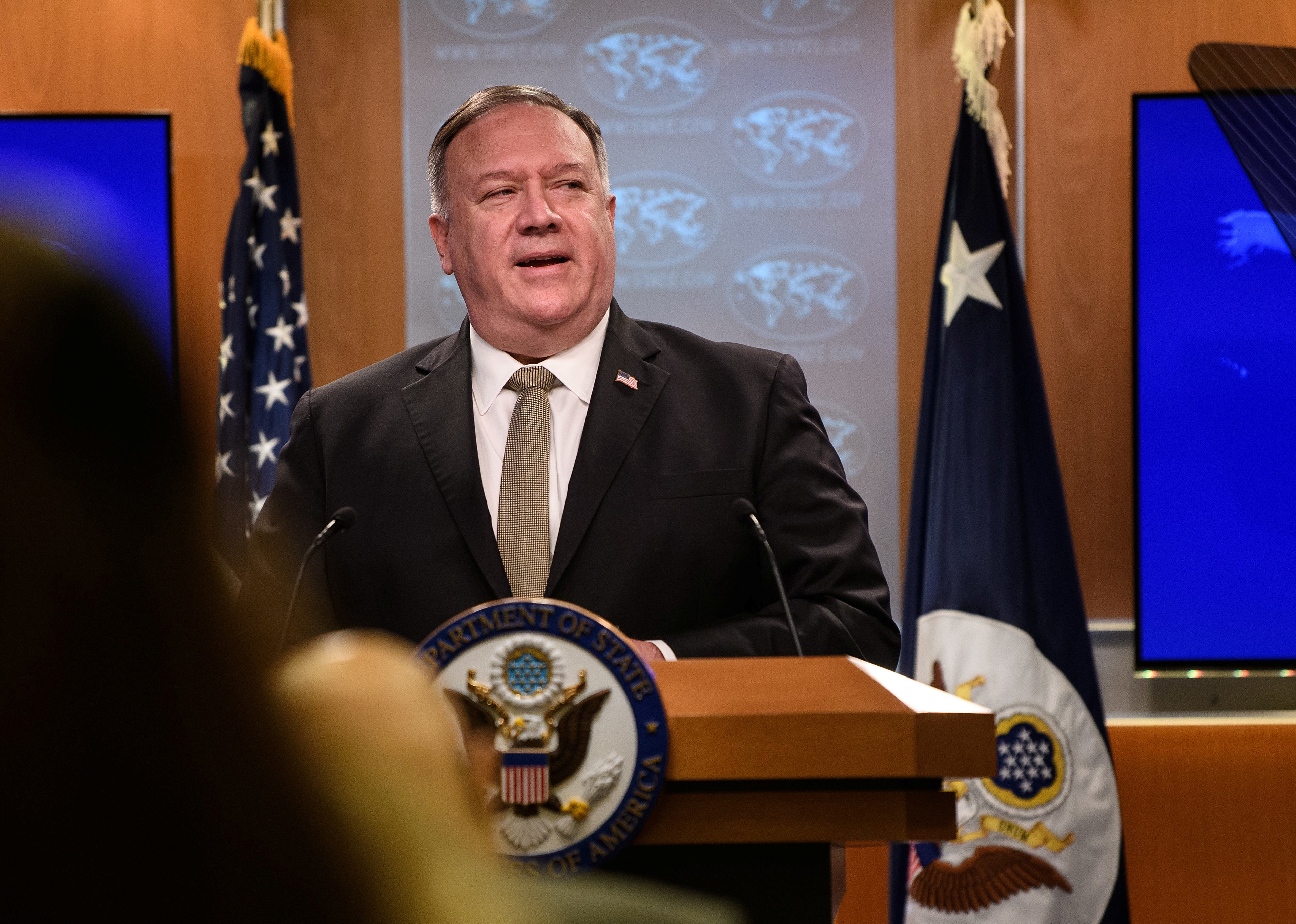 Pompeo asegura que empresa Ceiec al servicio de Maduro, roba a los venezolanos un futuro democrático