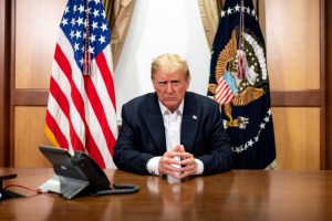 Trump continúa evolucionando después del tratamiento por Covid-19, afirma la Casa Blanca