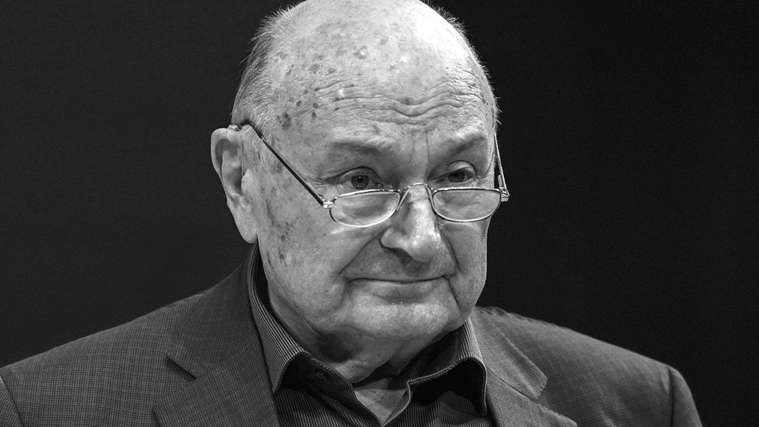 Muere a los 86 años el famoso escritor ruso Mijaíl Zhvanetski