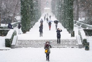 Gobierno español instó a los ciudadanos no salir de sus casas por el fuerte temporal de nieve