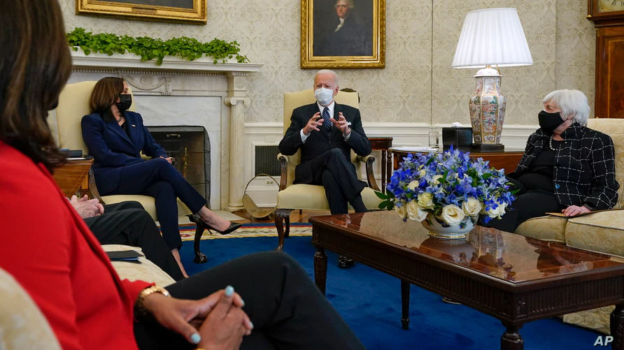 La Casa Blanca aleja a Biden del juicio político contra Trump (VIDEO)