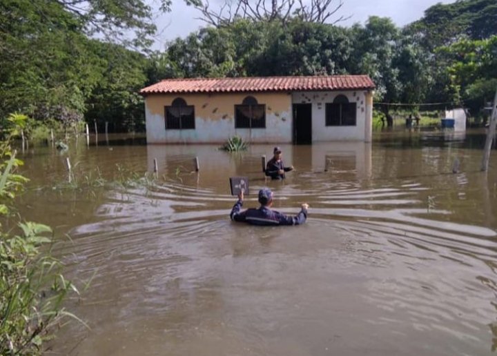 Familias quedaron damnificadas en Portuguesa tras desbordamientos por lluvias