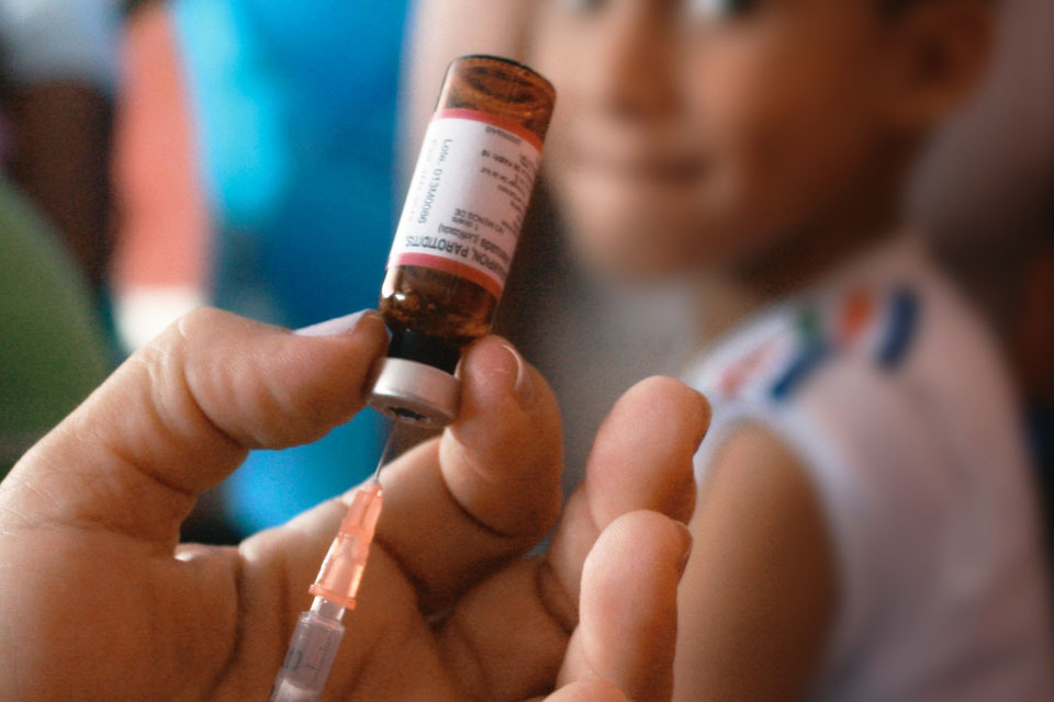 ¿Cuánto tiempo llevará a Venezuela vacunar a toda su población?