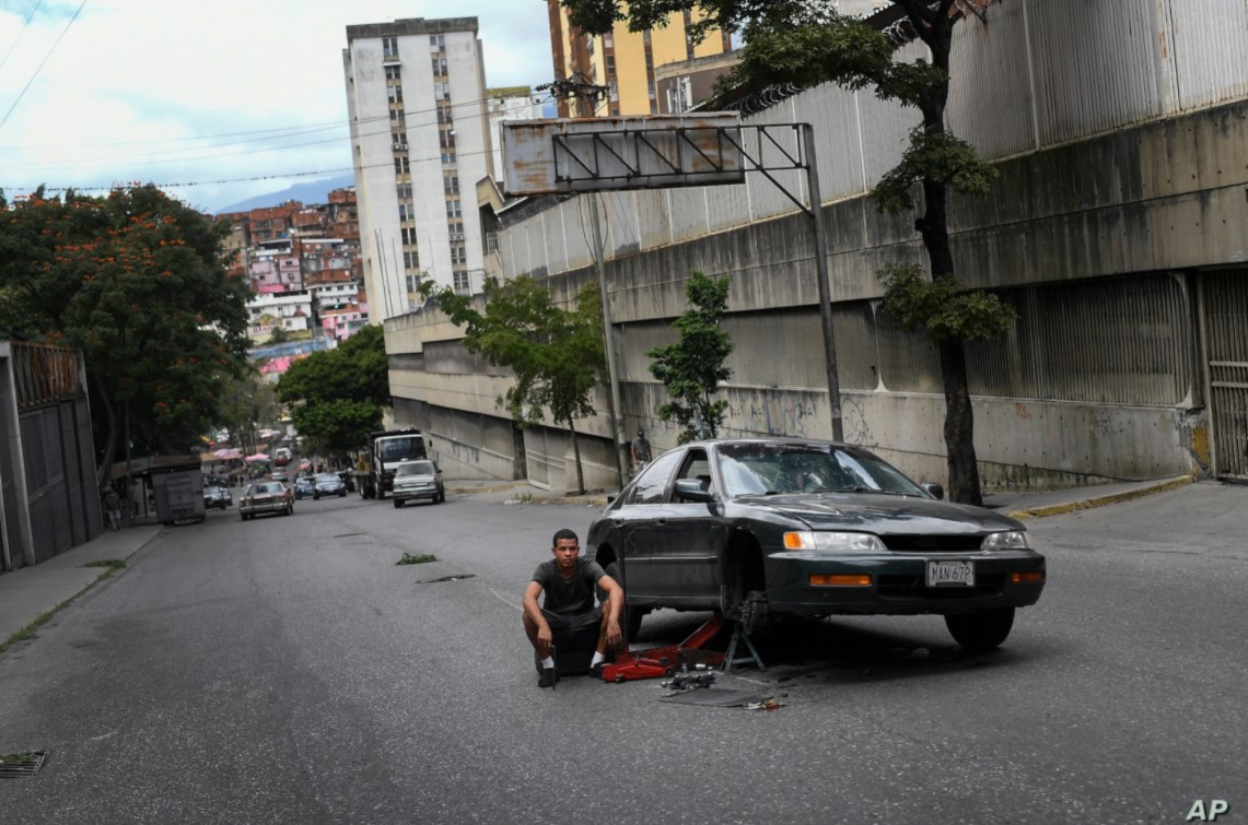 ¿Por qué en Venezuela solo ensamblaron un vehículo en los primeros meses del año?