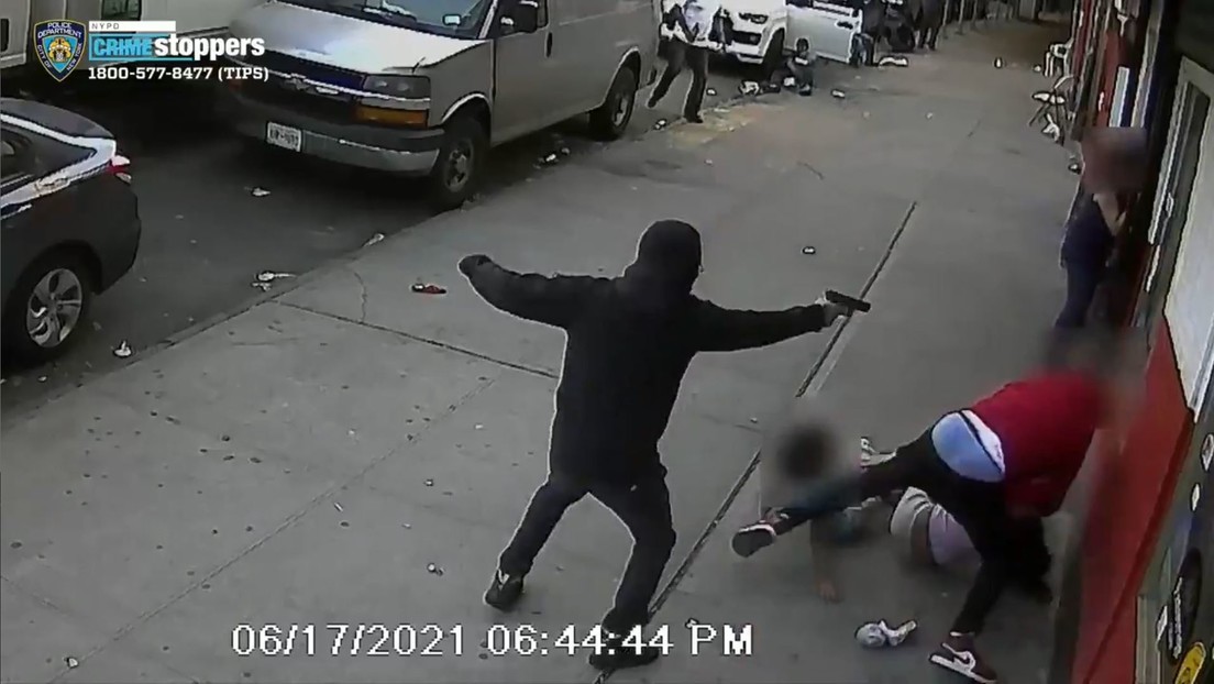 Indignación en EEUU: Disparó a un hombre frente a dos niños a plena luz del día