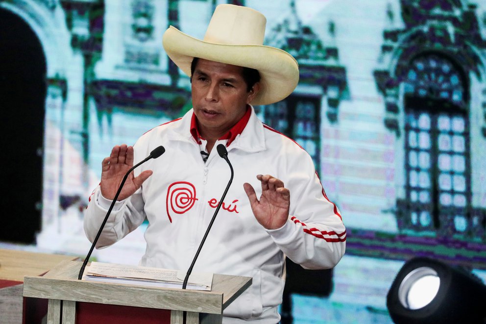 Pedro Castillo descartó copiar el modelo chavista en Perú