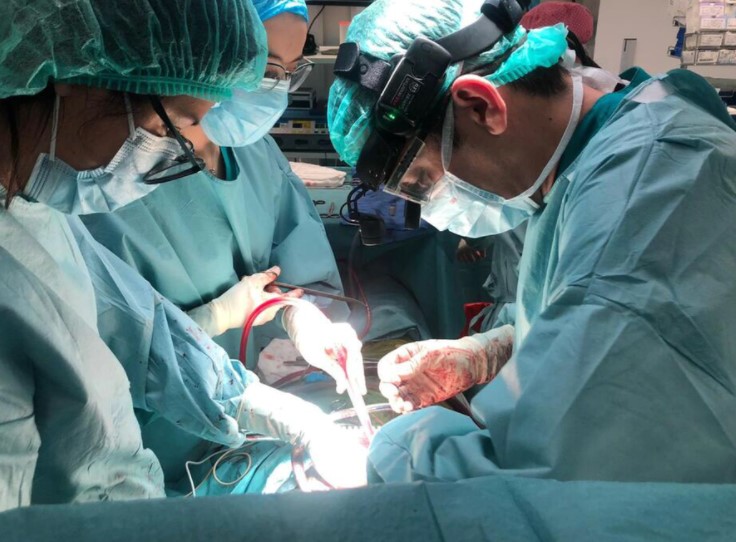Trasplantaron dos corazones de donantes con Covid-19 en Italia: El resultado fue exitoso y sin contagio
