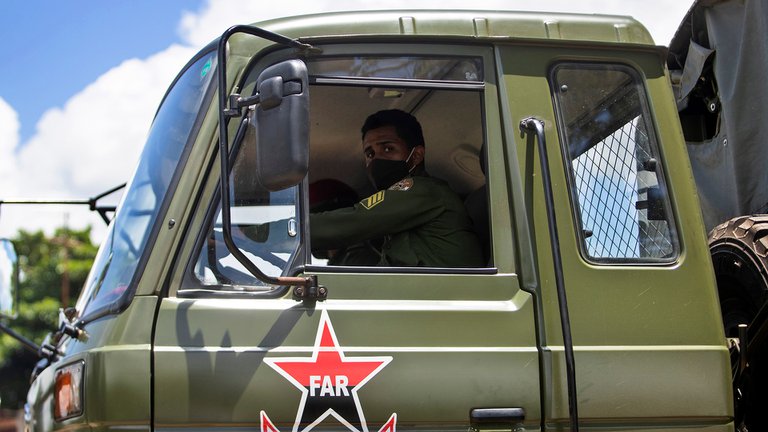 La ciudad de San Antonio de los Baños en Cuba sitiada por esbirros de la dictadura cubana