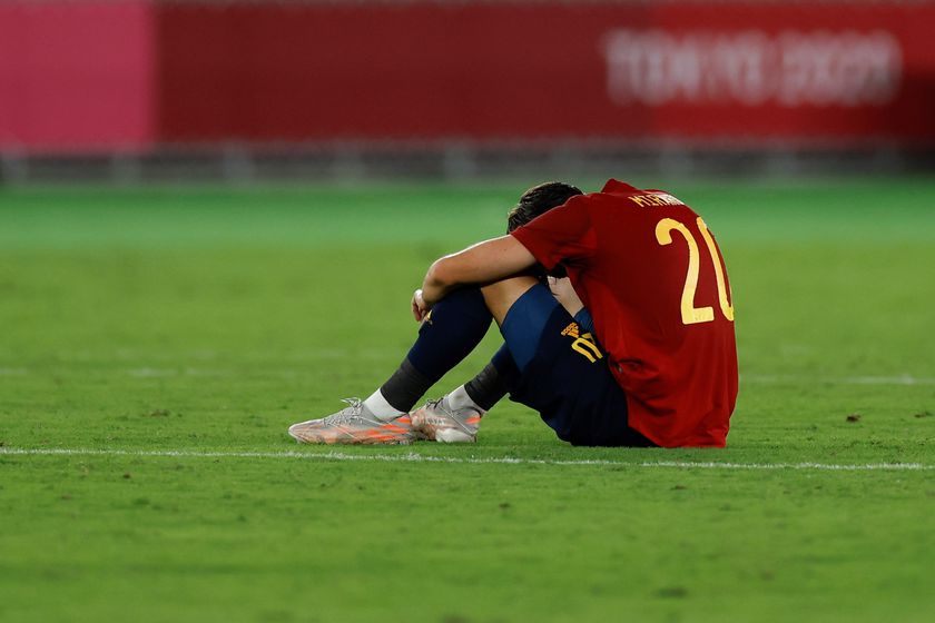 Derrota de España en el fútbol olímpico prolonga la “maldición” del oro desde 1996