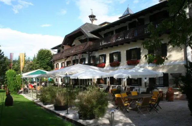 La polémica cafetería de Austria que se niega a atender a personas vacunadas