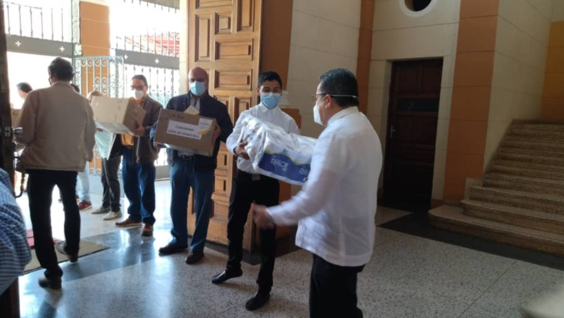 Afectados por las lluvias en Mérida recibieron donativos de la comunidad judía