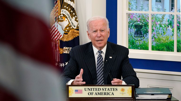 Biden espera que su plan de inversiones se vote para finales de la próxima semana