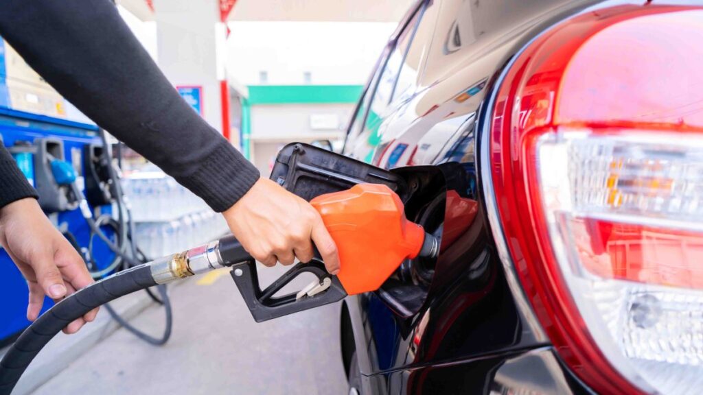 Los precios de la gasolina toman un nuevo impulso esta semana en EEUU