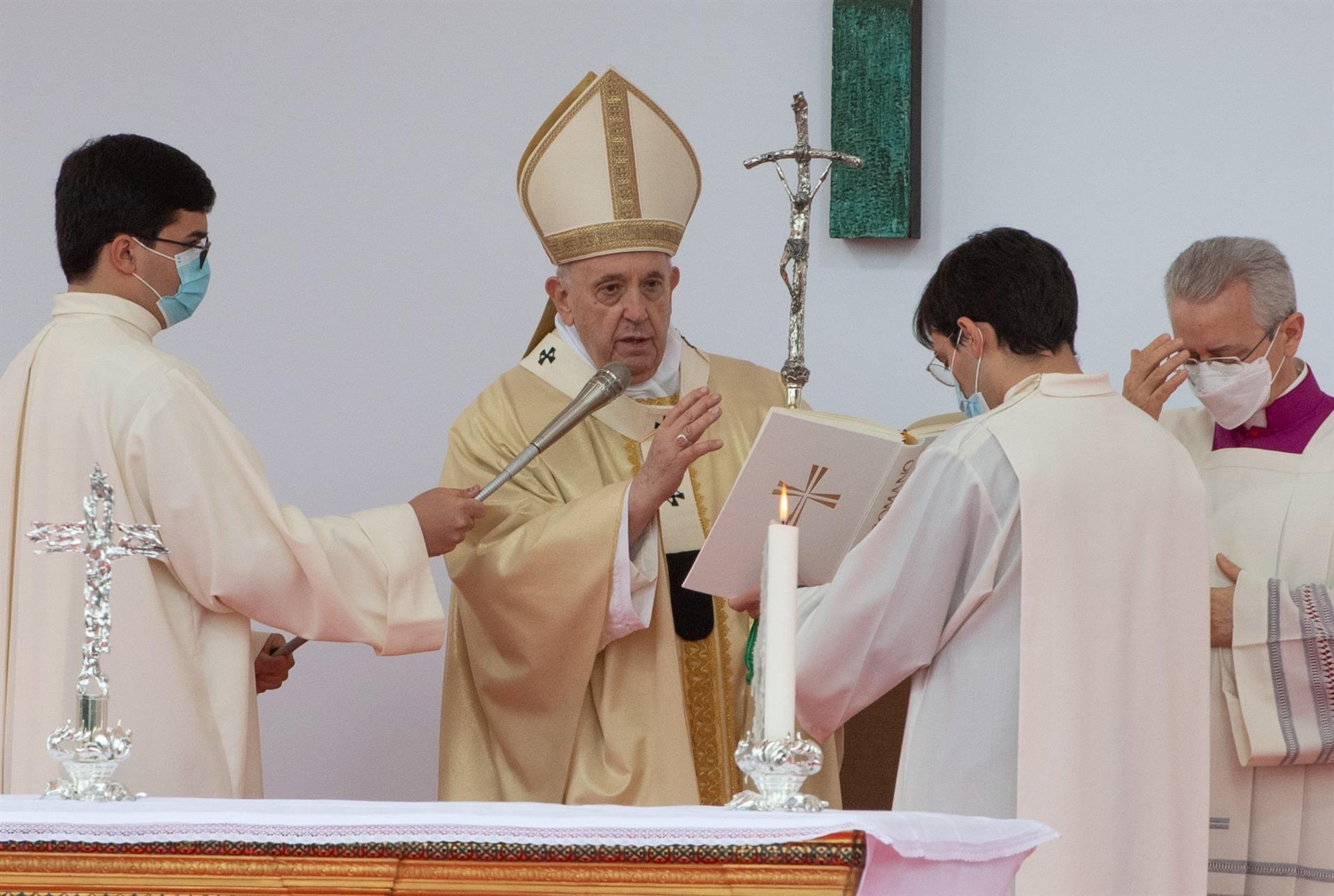 El papa Francisco ofreció una misa en el hospital Gemelli y agradece el cuidado que recibió