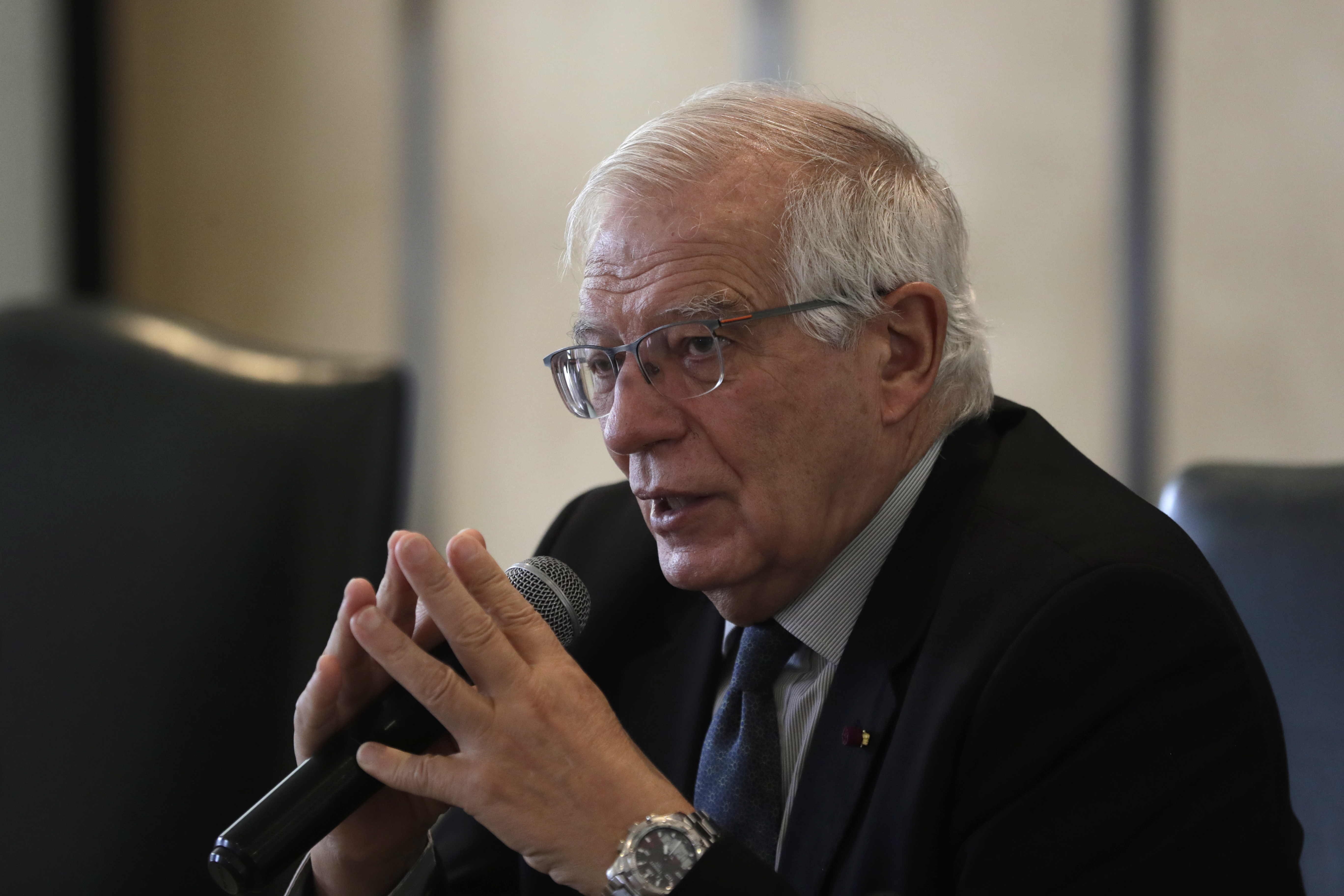 Borrell reconoce que es imposible que la UE mantenga relación de confianza con China si no ayuda a frenar la guerra en Ucrania