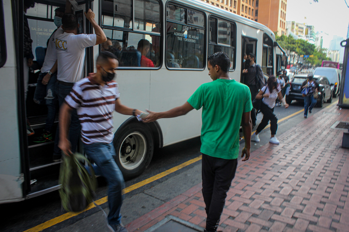 El pasaje urbano en Venezuela podría llegar a un dólar para final de año
