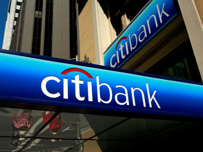 Citigroup despedirá a sus empleados si no están vacunados