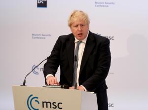 Boris Johnson advierte que Rusia planea la “mayor guerra en Europa desde 1945”