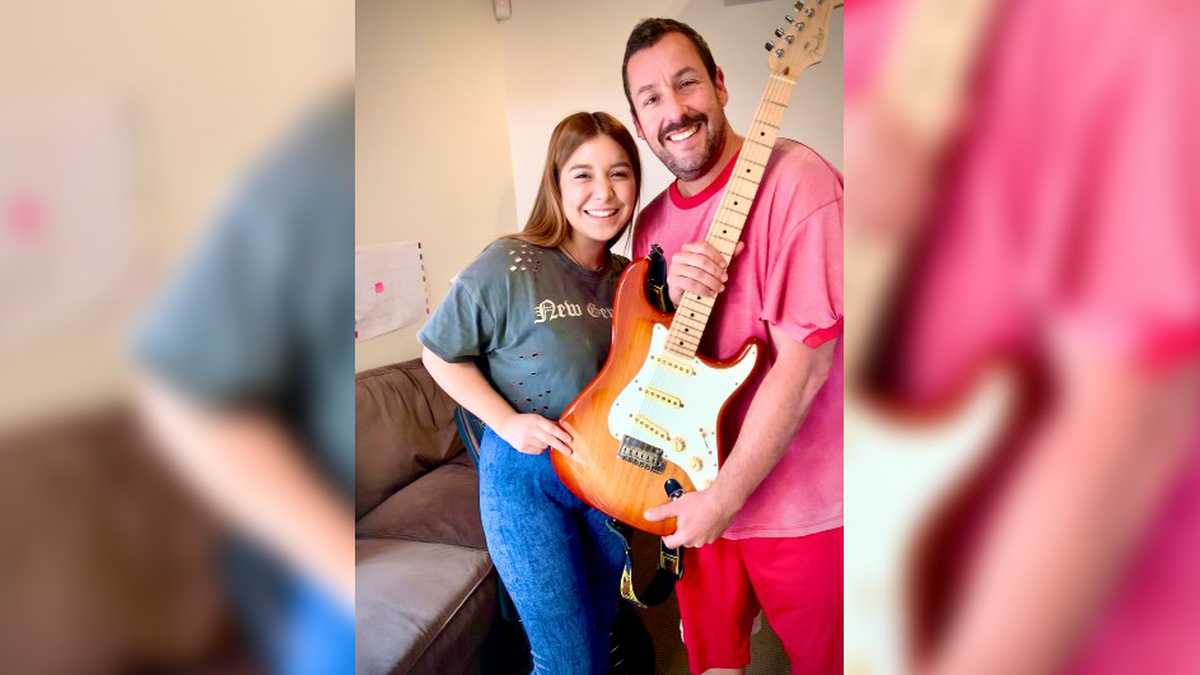 Semana: La increíble historia de la guitarrista venezolana que trabaja con Adam Sandler