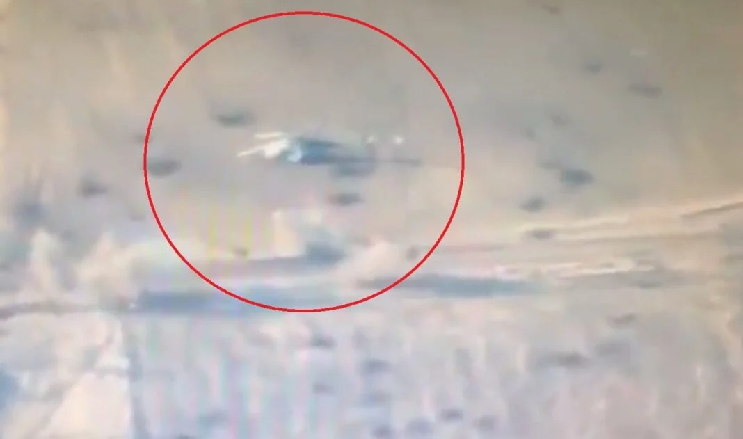 Soldados ucranianos volaron en pedazos helicóptero ruso con misil antitanque (VIDEO)