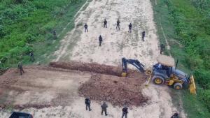 Operación Boquete: La Fanb destruye pistas clandestinas en Apure (Fotos)