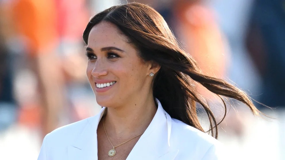 La cantidad que debes pagar si quieres tener una cita con Meghan Markle