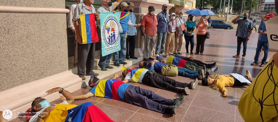 Jubilados exigen intervención de la CPI por crisis humanitaria en Venezuela