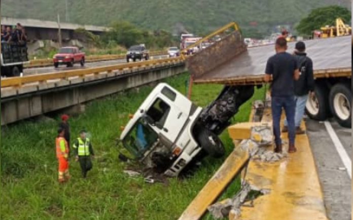 Gandola se salió de la vía en el viaducto La Cabrera, Carabobo