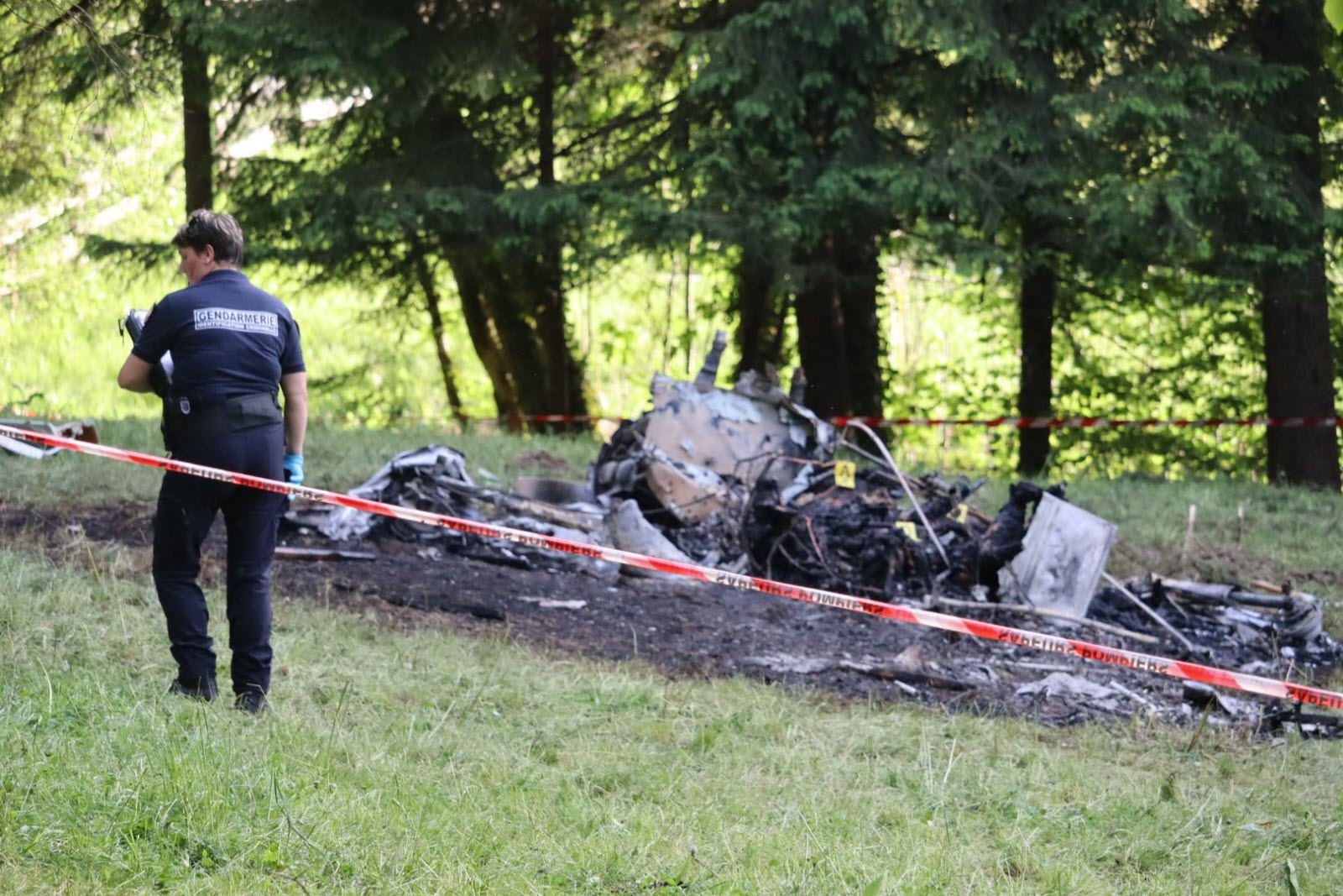 Al menos cinco muertos dejó fatal accidente de una avioneta turística en Francia