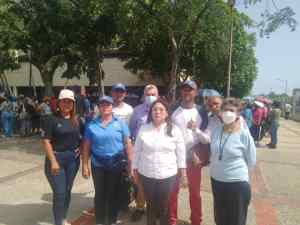 Educadores de Anzoátegui exigen al chavismo el pago del “bono vacacional” (VIDEO)