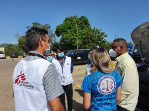 Médicos Sin Fronteras rehabilita área de servicio materno en el estado Anzoátegui