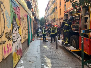 Fuga de gas provoca fuerte explosión en un edificio en Madrid: al menos dos heridos (FOTOS)