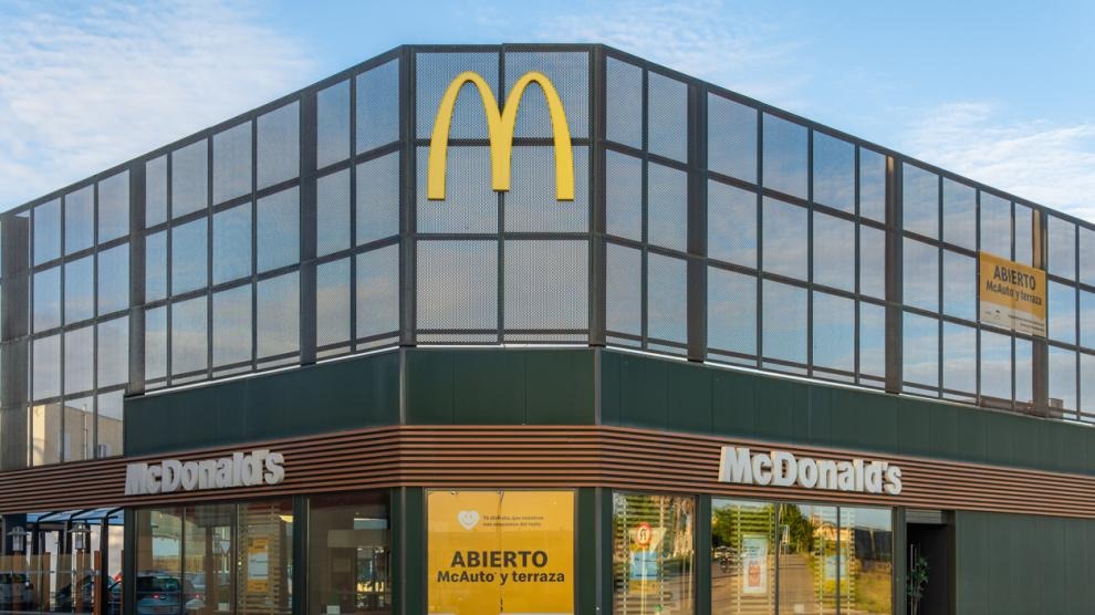 “No pidan más”: El caos en EEUU por una edición limitada de la Cajita Feliz de McDonald’s para adultos