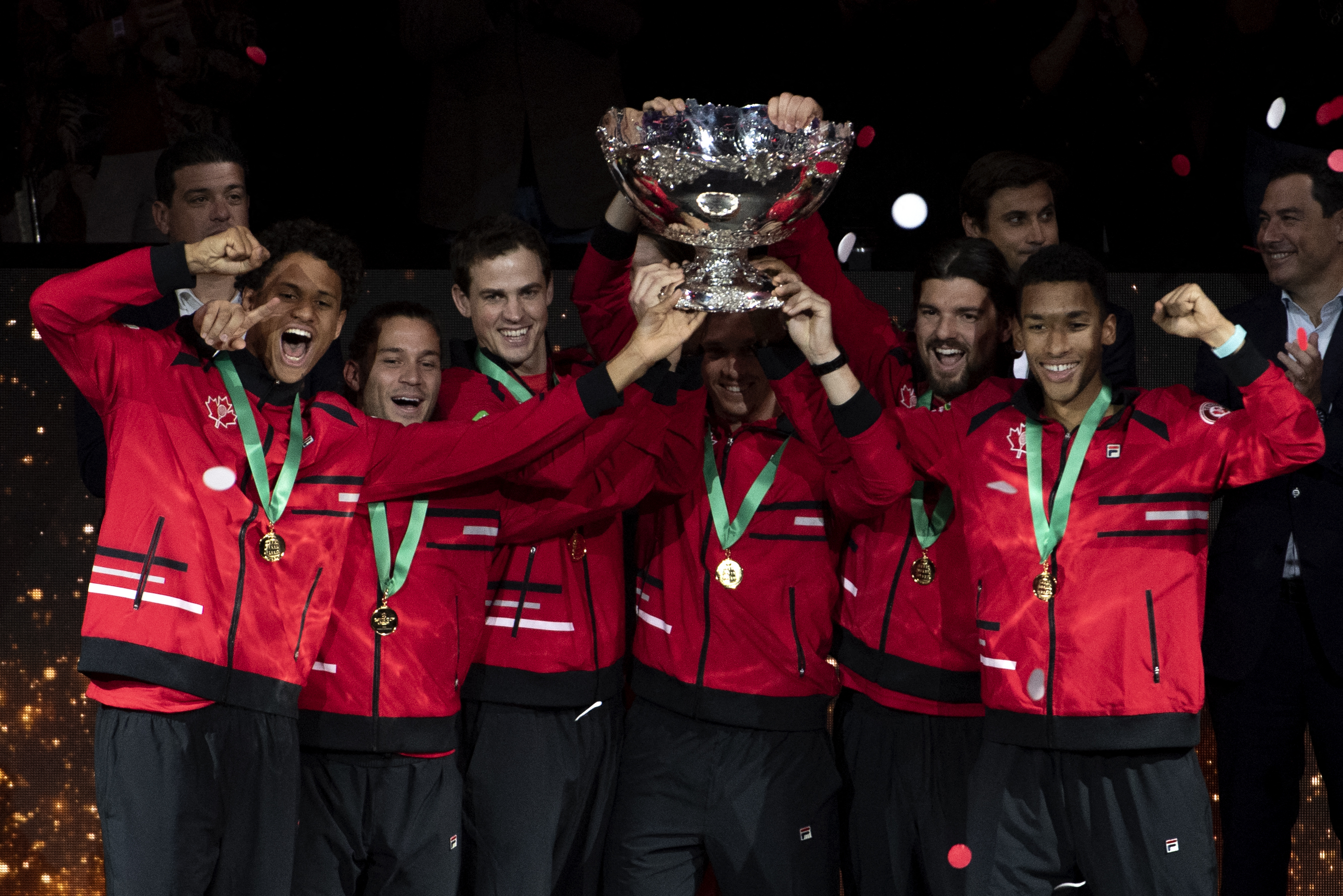 Canadá conquista su primera Copa Davis al ganar a Australia